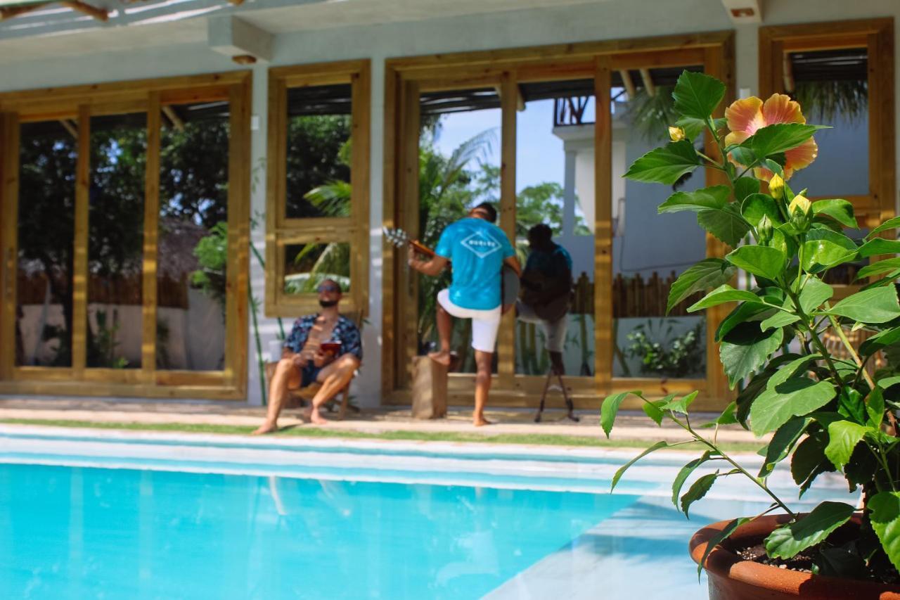 Shanti Surf Camp El Paredón Buena Vista Buitenkant foto